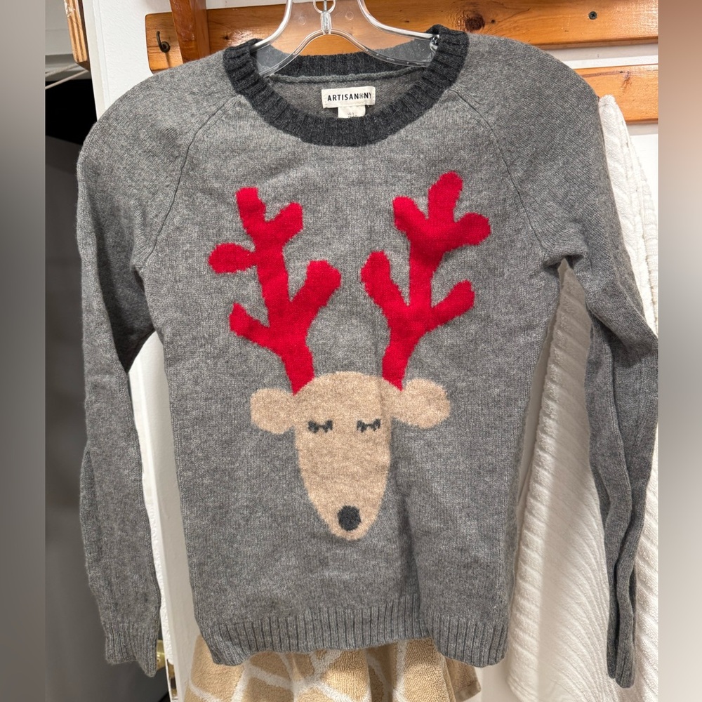Merino Wool Gray Reindeer Sweater Holidays